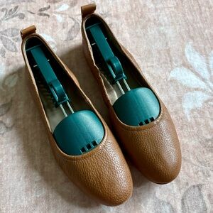 🤎 Mercedes Castillo Tan Leather Ballet Flats, sz. 8 🤎